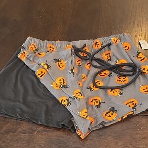 Pillow Talk Pumpkin Print Short Set